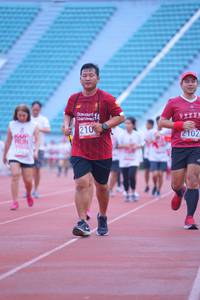 BIB: 210, 2102
                            <button type="button" onclick="openModal(5964068)" class="btn btn-primary btn-sm float-right btn-popup" data-toggle="modal" data-target=".modal-high-quality">
                        <i class="fas fa-shopping-cart"></i> Add to Cart
                    </button>
                                            <button type="button" onclick="isThisMe(5964068, true)" class="btn btn-success btn-sm float-right btn-popup btn-isme hidden" data-toggle="tooltip" data-placement="bottom" title="นี่คือรูปของคุณใช่ไหม คลิกที่นี่เพื่อเอาเข้าอัลบั้ม">
                        <i class="fas fa-plus"></i> Add to album
                    </button>
                    <button type="button" onclick="isThisMe(5964068, false)" class="btn btn-warning btn-sm float-right btn-popup btn-isnotme hidden">
                        <i class="fas fa-ban"></i> Remove from album
                    </button>