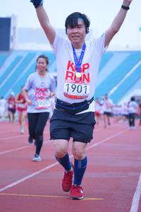 BIB: 1901, 3900
                            <button type="button" onclick="openModal(5960856)" class="btn btn-primary btn-sm float-right btn-popup" data-toggle="modal" data-target=".modal-high-quality">
                        <i class="fas fa-shopping-cart"></i> Add to Cart
                    </button>
                                            <button type="button" onclick="isThisMe(5960856, true)" class="btn btn-success btn-sm float-right btn-popup btn-isme hidden" data-toggle="tooltip" data-placement="bottom" title="นี่คือรูปของคุณใช่ไหม คลิกที่นี่เพื่อเอาเข้าอัลบั้ม">
                        <i class="fas fa-plus"></i> Add to album
                    </button>
                    <button type="button" onclick="isThisMe(5960856, false)" class="btn btn-warning btn-sm float-right btn-popup btn-isnotme hidden">
                        <i class="fas fa-ban"></i> Remove from album
                    </button>