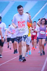 BIB: 6123, 1661, 7760
                            <button type="button" onclick="openModal(5956018)" class="btn btn-primary btn-sm float-right btn-popup" data-toggle="modal" data-target=".modal-high-quality">
                        <i class="fas fa-shopping-cart"></i> Add to Cart
                    </button>
                                            <button type="button" onclick="isThisMe(5956018, true)" class="btn btn-success btn-sm float-right btn-popup btn-isme hidden" data-toggle="tooltip" data-placement="bottom" title="นี่คือรูปของคุณใช่ไหม คลิกที่นี่เพื่อเอาเข้าอัลบั้ม">
                        <i class="fas fa-plus"></i> Add to album
                    </button>
                    <button type="button" onclick="isThisMe(5956018, false)" class="btn btn-warning btn-sm float-right btn-popup btn-isnotme hidden">
                        <i class="fas fa-ban"></i> Remove from album
                    </button>