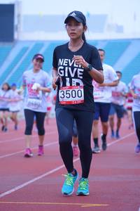 BIB: 3500, 0480
                            <button type="button" onclick="openModal(5960528)" class="btn btn-primary btn-sm float-right btn-popup" data-toggle="modal" data-target=".modal-high-quality">
                        <i class="fas fa-shopping-cart"></i> Add to Cart
                    </button>
                                            <button type="button" onclick="isThisMe(5960528, true)" class="btn btn-success btn-sm float-right btn-popup btn-isme hidden" data-toggle="tooltip" data-placement="bottom" title="นี่คือรูปของคุณใช่ไหม คลิกที่นี่เพื่อเอาเข้าอัลบั้ม">
                        <i class="fas fa-plus"></i> Add to album
                    </button>
                    <button type="button" onclick="isThisMe(5960528, false)" class="btn btn-warning btn-sm float-right btn-popup btn-isnotme hidden">
                        <i class="fas fa-ban"></i> Remove from album
                    </button>