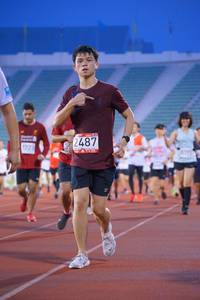 BIB: 2487, 723, 192
                            <button type="button" onclick="openModal(5948752)" class="btn btn-primary btn-sm float-right btn-popup" data-toggle="modal" data-target=".modal-high-quality">
                        <i class="fas fa-shopping-cart"></i> Add to Cart
                    </button>
                                            <button type="button" onclick="isThisMe(5948752, true)" class="btn btn-success btn-sm float-right btn-popup btn-isme hidden" data-toggle="tooltip" data-placement="bottom" title="นี่คือรูปของคุณใช่ไหม คลิกที่นี่เพื่อเอาเข้าอัลบั้ม">
                        <i class="fas fa-plus"></i> Add to album
                    </button>
                    <button type="button" onclick="isThisMe(5948752, false)" class="btn btn-warning btn-sm float-right btn-popup btn-isnotme hidden">
                        <i class="fas fa-ban"></i> Remove from album
                    </button>