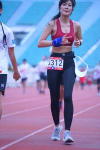 BIB: 312
                            <button type="button" onclick="openModal(5958963)" class="btn btn-primary btn-sm float-right btn-popup" data-toggle="modal" data-target=".modal-high-quality">
                        <i class="fas fa-shopping-cart"></i> Add to Cart
                    </button>
                                            <button type="button" onclick="isThisMe(5958963, true)" class="btn btn-success btn-sm float-right btn-popup btn-isme hidden" data-toggle="tooltip" data-placement="bottom" title="นี่คือรูปของคุณใช่ไหม คลิกที่นี่เพื่อเอาเข้าอัลบั้ม">
                        <i class="fas fa-plus"></i> Add to album
                    </button>
                    <button type="button" onclick="isThisMe(5958963, false)" class="btn btn-warning btn-sm float-right btn-popup btn-isnotme hidden">
                        <i class="fas fa-ban"></i> Remove from album
                    </button>