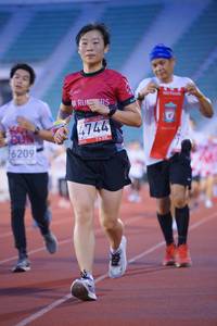 BIB: 4744, 6209
                            <button type="button" onclick="openModal(5949931)" class="btn btn-primary btn-sm float-right btn-popup" data-toggle="modal" data-target=".modal-high-quality">
                        <i class="fas fa-shopping-cart"></i> Add to Cart
                    </button>
                                            <button type="button" onclick="isThisMe(5949931, true)" class="btn btn-success btn-sm float-right btn-popup btn-isme hidden" data-toggle="tooltip" data-placement="bottom" title="นี่คือรูปของคุณใช่ไหม คลิกที่นี่เพื่อเอาเข้าอัลบั้ม">
                        <i class="fas fa-plus"></i> Add to album
                    </button>
                    <button type="button" onclick="isThisMe(5949931, false)" class="btn btn-warning btn-sm float-right btn-popup btn-isnotme hidden">
                        <i class="fas fa-ban"></i> Remove from album
                    </button>