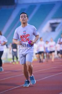 BIB: 8431
                            <button type="button" onclick="openModal(5953137)" class="btn btn-primary btn-sm float-right btn-popup" data-toggle="modal" data-target=".modal-high-quality">
                        <i class="fas fa-shopping-cart"></i> Add to Cart
                    </button>
                                            <button type="button" onclick="isThisMe(5953137, true)" class="btn btn-success btn-sm float-right btn-popup btn-isme hidden" data-toggle="tooltip" data-placement="bottom" title="นี่คือรูปของคุณใช่ไหม คลิกที่นี่เพื่อเอาเข้าอัลบั้ม">
                        <i class="fas fa-plus"></i> Add to album
                    </button>
                    <button type="button" onclick="isThisMe(5953137, false)" class="btn btn-warning btn-sm float-right btn-popup btn-isnotme hidden">
                        <i class="fas fa-ban"></i> Remove from album
                    </button>