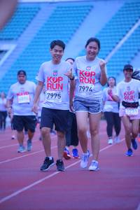 BIB: 7974, 7975, 3231
                            <button type="button" onclick="openModal(5954527)" class="btn btn-primary btn-sm float-right btn-popup" data-toggle="modal" data-target=".modal-high-quality">
                        <i class="fas fa-shopping-cart"></i> Add to Cart
                    </button>
                                            <button type="button" onclick="isThisMe(5954527, true)" class="btn btn-success btn-sm float-right btn-popup btn-isme hidden" data-toggle="tooltip" data-placement="bottom" title="นี่คือรูปของคุณใช่ไหม คลิกที่นี่เพื่อเอาเข้าอัลบั้ม">
                        <i class="fas fa-plus"></i> Add to album
                    </button>
                    <button type="button" onclick="isThisMe(5954527, false)" class="btn btn-warning btn-sm float-right btn-popup btn-isnotme hidden">
                        <i class="fas fa-ban"></i> Remove from album
                    </button>