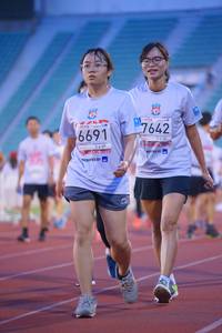 BIB: 7642, 6691, 2019
                            <button type="button" onclick="openModal(5953213)" class="btn btn-primary btn-sm float-right btn-popup" data-toggle="modal" data-target=".modal-high-quality">
                        <i class="fas fa-shopping-cart"></i> Add to Cart
                    </button>
                                            <button type="button" onclick="isThisMe(5953213, true)" class="btn btn-success btn-sm float-right btn-popup btn-isme hidden" data-toggle="tooltip" data-placement="bottom" title="นี่คือรูปของคุณใช่ไหม คลิกที่นี่เพื่อเอาเข้าอัลบั้ม">
                        <i class="fas fa-plus"></i> Add to album
                    </button>
                    <button type="button" onclick="isThisMe(5953213, false)" class="btn btn-warning btn-sm float-right btn-popup btn-isnotme hidden">
                        <i class="fas fa-ban"></i> Remove from album
                    </button>