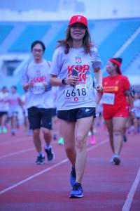 BIB: 6618
                            <button type="button" onclick="openModal(5954308)" class="btn btn-primary btn-sm float-right btn-popup" data-toggle="modal" data-target=".modal-high-quality">
                        <i class="fas fa-shopping-cart"></i> Add to Cart
                    </button>
                                            <button type="button" onclick="isThisMe(5954308, true)" class="btn btn-success btn-sm float-right btn-popup btn-isme hidden" data-toggle="tooltip" data-placement="bottom" title="นี่คือรูปของคุณใช่ไหม คลิกที่นี่เพื่อเอาเข้าอัลบั้ม">
                        <i class="fas fa-plus"></i> Add to album
                    </button>
                    <button type="button" onclick="isThisMe(5954308, false)" class="btn btn-warning btn-sm float-right btn-popup btn-isnotme hidden">
                        <i class="fas fa-ban"></i> Remove from album
                    </button>