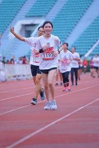 BIB: 1197, 551
                            <button type="button" onclick="openModal(5965726)" class="btn btn-primary btn-sm float-right btn-popup" data-toggle="modal" data-target=".modal-high-quality">
                        <i class="fas fa-shopping-cart"></i> Add to Cart
                    </button>
                                            <button type="button" onclick="isThisMe(5965726, true)" class="btn btn-success btn-sm float-right btn-popup btn-isme hidden" data-toggle="tooltip" data-placement="bottom" title="นี่คือรูปของคุณใช่ไหม คลิกที่นี่เพื่อเอาเข้าอัลบั้ม">
                        <i class="fas fa-plus"></i> Add to album
                    </button>
                    <button type="button" onclick="isThisMe(5965726, false)" class="btn btn-warning btn-sm float-right btn-popup btn-isnotme hidden">
                        <i class="fas fa-ban"></i> Remove from album
                    </button>