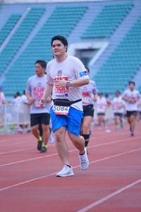 BIB: 5084
                            <button type="button" onclick="openModal(5965286)" class="btn btn-primary btn-sm float-right btn-popup" data-toggle="modal" data-target=".modal-high-quality">
                        <i class="fas fa-shopping-cart"></i> Add to Cart
                    </button>
                                            <button type="button" onclick="isThisMe(5965286, true)" class="btn btn-success btn-sm float-right btn-popup btn-isme hidden" data-toggle="tooltip" data-placement="bottom" title="นี่คือรูปของคุณใช่ไหม คลิกที่นี่เพื่อเอาเข้าอัลบั้ม">
                        <i class="fas fa-plus"></i> Add to album
                    </button>
                    <button type="button" onclick="isThisMe(5965286, false)" class="btn btn-warning btn-sm float-right btn-popup btn-isnotme hidden">
                        <i class="fas fa-ban"></i> Remove from album
                    </button>