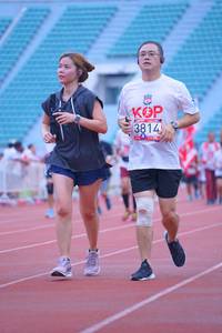 BIB: 3814
                            <button type="button" onclick="openModal(5963321)" class="btn btn-primary btn-sm float-right btn-popup" data-toggle="modal" data-target=".modal-high-quality">
                        <i class="fas fa-shopping-cart"></i> Add to Cart
                    </button>
                                            <button type="button" onclick="isThisMe(5963321, true)" class="btn btn-success btn-sm float-right btn-popup btn-isme hidden" data-toggle="tooltip" data-placement="bottom" title="นี่คือรูปของคุณใช่ไหม คลิกที่นี่เพื่อเอาเข้าอัลบั้ม">
                        <i class="fas fa-plus"></i> Add to album
                    </button>
                    <button type="button" onclick="isThisMe(5963321, false)" class="btn btn-warning btn-sm float-right btn-popup btn-isnotme hidden">
                        <i class="fas fa-ban"></i> Remove from album
                    </button>