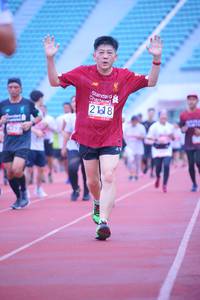 BIB: 118
                            <button type="button" onclick="openModal(5956764)" class="btn btn-primary btn-sm float-right btn-popup" data-toggle="modal" data-target=".modal-high-quality">
                        <i class="fas fa-shopping-cart"></i> Add to Cart
                    </button>
                                            <button type="button" onclick="isThisMe(5956764, true)" class="btn btn-success btn-sm float-right btn-popup btn-isme hidden" data-toggle="tooltip" data-placement="bottom" title="นี่คือรูปของคุณใช่ไหม คลิกที่นี่เพื่อเอาเข้าอัลบั้ม">
                        <i class="fas fa-plus"></i> Add to album
                    </button>
                    <button type="button" onclick="isThisMe(5956764, false)" class="btn btn-warning btn-sm float-right btn-popup btn-isnotme hidden">
                        <i class="fas fa-ban"></i> Remove from album
                    </button>