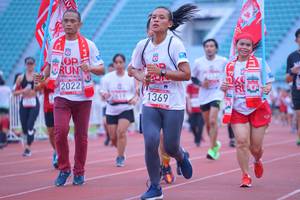 BIB: 2022, 1369
                            <button type="button" onclick="openModal(5963328)" class="btn btn-primary btn-sm float-right btn-popup" data-toggle="modal" data-target=".modal-high-quality">
                        <i class="fas fa-shopping-cart"></i> Add to Cart
                    </button>
                                            <button type="button" onclick="isThisMe(5963328, true)" class="btn btn-success btn-sm float-right btn-popup btn-isme hidden" data-toggle="tooltip" data-placement="bottom" title="นี่คือรูปของคุณใช่ไหม คลิกที่นี่เพื่อเอาเข้าอัลบั้ม">
                        <i class="fas fa-plus"></i> Add to album
                    </button>
                    <button type="button" onclick="isThisMe(5963328, false)" class="btn btn-warning btn-sm float-right btn-popup btn-isnotme hidden">
                        <i class="fas fa-ban"></i> Remove from album
                    </button>