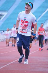 BIB: 4198
                            <button type="button" onclick="openModal(5964325)" class="btn btn-primary btn-sm float-right btn-popup" data-toggle="modal" data-target=".modal-high-quality">
                        <i class="fas fa-shopping-cart"></i> Add to Cart
                    </button>
                                            <button type="button" onclick="isThisMe(5964325, true)" class="btn btn-success btn-sm float-right btn-popup btn-isme hidden" data-toggle="tooltip" data-placement="bottom" title="นี่คือรูปของคุณใช่ไหม คลิกที่นี่เพื่อเอาเข้าอัลบั้ม">
                        <i class="fas fa-plus"></i> Add to album
                    </button>
                    <button type="button" onclick="isThisMe(5964325, false)" class="btn btn-warning btn-sm float-right btn-popup btn-isnotme hidden">
                        <i class="fas fa-ban"></i> Remove from album
                    </button>