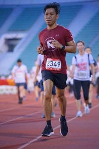 BIB: 2349
                            <button type="button" onclick="openModal(5950869)" class="btn btn-primary btn-sm float-right btn-popup" data-toggle="modal" data-target=".modal-high-quality">
                        <i class="fas fa-shopping-cart"></i> Add to Cart
                    </button>
                                            <button type="button" onclick="isThisMe(5950869, true)" class="btn btn-success btn-sm float-right btn-popup btn-isme hidden" data-toggle="tooltip" data-placement="bottom" title="นี่คือรูปของคุณใช่ไหม คลิกที่นี่เพื่อเอาเข้าอัลบั้ม">
                        <i class="fas fa-plus"></i> Add to album
                    </button>
                    <button type="button" onclick="isThisMe(5950869, false)" class="btn btn-warning btn-sm float-right btn-popup btn-isnotme hidden">
                        <i class="fas fa-ban"></i> Remove from album
                    </button>