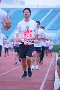 BIB: 201, 122515
                            <button type="button" onclick="openModal(5963105)" class="btn btn-primary btn-sm float-right btn-popup" data-toggle="modal" data-target=".modal-high-quality">
                        <i class="fas fa-shopping-cart"></i> Add to Cart
                    </button>
                                            <button type="button" onclick="isThisMe(5963105, true)" class="btn btn-success btn-sm float-right btn-popup btn-isme hidden" data-toggle="tooltip" data-placement="bottom" title="นี่คือรูปของคุณใช่ไหม คลิกที่นี่เพื่อเอาเข้าอัลบั้ม">
                        <i class="fas fa-plus"></i> Add to album
                    </button>
                    <button type="button" onclick="isThisMe(5963105, false)" class="btn btn-warning btn-sm float-right btn-popup btn-isnotme hidden">
                        <i class="fas fa-ban"></i> Remove from album
                    </button>