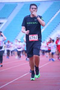 BIB: 4762
                            <button type="button" onclick="openModal(5956104)" class="btn btn-primary btn-sm float-right btn-popup" data-toggle="modal" data-target=".modal-high-quality">
                        <i class="fas fa-shopping-cart"></i> Add to Cart
                    </button>
                                            <button type="button" onclick="isThisMe(5956104, true)" class="btn btn-success btn-sm float-right btn-popup btn-isme hidden" data-toggle="tooltip" data-placement="bottom" title="นี่คือรูปของคุณใช่ไหม คลิกที่นี่เพื่อเอาเข้าอัลบั้ม">
                        <i class="fas fa-plus"></i> Add to album
                    </button>
                    <button type="button" onclick="isThisMe(5956104, false)" class="btn btn-warning btn-sm float-right btn-popup btn-isnotme hidden">
                        <i class="fas fa-ban"></i> Remove from album
                    </button>