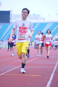 BIB: 2858
                            <button type="button" onclick="openModal(5961491)" class="btn btn-primary btn-sm float-right btn-popup" data-toggle="modal" data-target=".modal-high-quality">
                        <i class="fas fa-shopping-cart"></i> Add to Cart
                    </button>
                                            <button type="button" onclick="isThisMe(5961491, true)" class="btn btn-success btn-sm float-right btn-popup btn-isme hidden" data-toggle="tooltip" data-placement="bottom" title="นี่คือรูปของคุณใช่ไหม คลิกที่นี่เพื่อเอาเข้าอัลบั้ม">
                        <i class="fas fa-plus"></i> Add to album
                    </button>
                    <button type="button" onclick="isThisMe(5961491, false)" class="btn btn-warning btn-sm float-right btn-popup btn-isnotme hidden">
                        <i class="fas fa-ban"></i> Remove from album
                    </button>