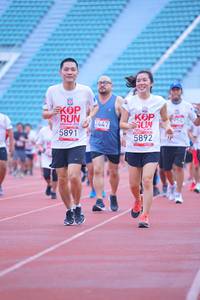 BIB: 954, 2447, 5891, 5892
                            <button type="button" onclick="openModal(5964491)" class="btn btn-primary btn-sm float-right btn-popup" data-toggle="modal" data-target=".modal-high-quality">
                        <i class="fas fa-shopping-cart"></i> Add to Cart
                    </button>
                                            <button type="button" onclick="isThisMe(5964491, true)" class="btn btn-success btn-sm float-right btn-popup btn-isme hidden" data-toggle="tooltip" data-placement="bottom" title="นี่คือรูปของคุณใช่ไหม คลิกที่นี่เพื่อเอาเข้าอัลบั้ม">
                        <i class="fas fa-plus"></i> Add to album
                    </button>
                    <button type="button" onclick="isThisMe(5964491, false)" class="btn btn-warning btn-sm float-right btn-popup btn-isnotme hidden">
                        <i class="fas fa-ban"></i> Remove from album
                    </button>