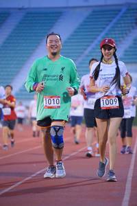 BIB: 1010, 1009
                            <button type="button" onclick="openModal(5950670)" class="btn btn-primary btn-sm float-right btn-popup" data-toggle="modal" data-target=".modal-high-quality">
                        <i class="fas fa-shopping-cart"></i> Add to Cart
                    </button>
                                            <button type="button" onclick="isThisMe(5950670, true)" class="btn btn-success btn-sm float-right btn-popup btn-isme hidden" data-toggle="tooltip" data-placement="bottom" title="นี่คือรูปของคุณใช่ไหม คลิกที่นี่เพื่อเอาเข้าอัลบั้ม">
                        <i class="fas fa-plus"></i> Add to album
                    </button>
                    <button type="button" onclick="isThisMe(5950670, false)" class="btn btn-warning btn-sm float-right btn-popup btn-isnotme hidden">
                        <i class="fas fa-ban"></i> Remove from album
                    </button>