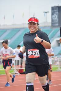 BIB: 3352
                            <button type="button" onclick="openModal(5963815)" class="btn btn-primary btn-sm float-right btn-popup" data-toggle="modal" data-target=".modal-high-quality">
                        <i class="fas fa-shopping-cart"></i> Add to Cart
                    </button>
                                            <button type="button" onclick="isThisMe(5963815, true)" class="btn btn-success btn-sm float-right btn-popup btn-isme hidden" data-toggle="tooltip" data-placement="bottom" title="นี่คือรูปของคุณใช่ไหม คลิกที่นี่เพื่อเอาเข้าอัลบั้ม">
                        <i class="fas fa-plus"></i> Add to album
                    </button>
                    <button type="button" onclick="isThisMe(5963815, false)" class="btn btn-warning btn-sm float-right btn-popup btn-isnotme hidden">
                        <i class="fas fa-ban"></i> Remove from album
                    </button>