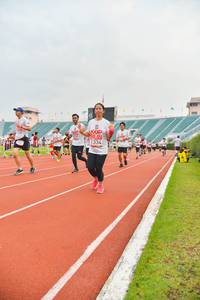 BIB: 1334, 
                            <button type="button" onclick="openModal(5988133)" class="btn btn-primary btn-sm float-right btn-popup" data-toggle="modal" data-target=".modal-high-quality">
                        <i class="fas fa-shopping-cart"></i> Add to Cart
                    </button>
                                            <button type="button" onclick="isThisMe(5988133, true)" class="btn btn-success btn-sm float-right btn-popup btn-isme hidden" data-toggle="tooltip" data-placement="bottom" title="นี่คือรูปของคุณใช่ไหม คลิกที่นี่เพื่อเอาเข้าอัลบั้ม">
                        <i class="fas fa-plus"></i> Add to album
                    </button>
                    <button type="button" onclick="isThisMe(5988133, false)" class="btn btn-warning btn-sm float-right btn-popup btn-isnotme hidden">
                        <i class="fas fa-ban"></i> Remove from album
                    </button>