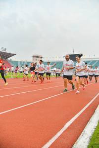 BIB: 4957, 942
                            <button type="button" onclick="openModal(5989177)" class="btn btn-primary btn-sm float-right btn-popup" data-toggle="modal" data-target=".modal-high-quality">
                        <i class="fas fa-shopping-cart"></i> Add to Cart
                    </button>
                                            <button type="button" onclick="isThisMe(5989177, true)" class="btn btn-success btn-sm float-right btn-popup btn-isme hidden" data-toggle="tooltip" data-placement="bottom" title="นี่คือรูปของคุณใช่ไหม คลิกที่นี่เพื่อเอาเข้าอัลบั้ม">
                        <i class="fas fa-plus"></i> Add to album
                    </button>
                    <button type="button" onclick="isThisMe(5989177, false)" class="btn btn-warning btn-sm float-right btn-popup btn-isnotme hidden">
                        <i class="fas fa-ban"></i> Remove from album
                    </button>