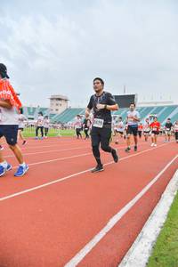 BIB: 8428
                            <button type="button" onclick="openModal(5986519)" class="btn btn-primary btn-sm float-right btn-popup" data-toggle="modal" data-target=".modal-high-quality">
                        <i class="fas fa-shopping-cart"></i> Add to Cart
                    </button>
                                            <button type="button" onclick="isThisMe(5986519, true)" class="btn btn-success btn-sm float-right btn-popup btn-isme hidden" data-toggle="tooltip" data-placement="bottom" title="นี่คือรูปของคุณใช่ไหม คลิกที่นี่เพื่อเอาเข้าอัลบั้ม">
                        <i class="fas fa-plus"></i> Add to album
                    </button>
                    <button type="button" onclick="isThisMe(5986519, false)" class="btn btn-warning btn-sm float-right btn-popup btn-isnotme hidden">
                        <i class="fas fa-ban"></i> Remove from album
                    </button>