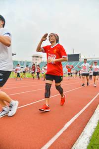 BIB: 
                            <button type="button" onclick="openModal(5989281)" class="btn btn-primary btn-sm float-right btn-popup" data-toggle="modal" data-target=".modal-high-quality">
                        <i class="fas fa-shopping-cart"></i> Add to Cart
                    </button>
                                            <button type="button" onclick="isThisMe(5989281, true)" class="btn btn-success btn-sm float-right btn-popup btn-isme hidden" data-toggle="tooltip" data-placement="bottom" title="นี่คือรูปของคุณใช่ไหม คลิกที่นี่เพื่อเอาเข้าอัลบั้ม">
                        <i class="fas fa-plus"></i> Add to album
                    </button>
                    <button type="button" onclick="isThisMe(5989281, false)" class="btn btn-warning btn-sm float-right btn-popup btn-isnotme hidden">
                        <i class="fas fa-ban"></i> Remove from album
                    </button>