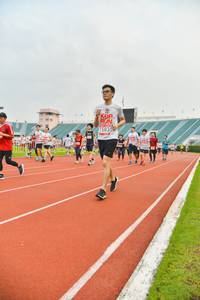 BIB: 15831, 1583
                            <button type="button" onclick="openModal(5988656)" class="btn btn-primary btn-sm float-right btn-popup" data-toggle="modal" data-target=".modal-high-quality">
                        <i class="fas fa-shopping-cart"></i> Add to Cart
                    </button>
                                            <button type="button" onclick="isThisMe(5988656, true)" class="btn btn-success btn-sm float-right btn-popup btn-isme hidden" data-toggle="tooltip" data-placement="bottom" title="นี่คือรูปของคุณใช่ไหม คลิกที่นี่เพื่อเอาเข้าอัลบั้ม">
                        <i class="fas fa-plus"></i> Add to album
                    </button>
                    <button type="button" onclick="isThisMe(5988656, false)" class="btn btn-warning btn-sm float-right btn-popup btn-isnotme hidden">
                        <i class="fas fa-ban"></i> Remove from album
                    </button>