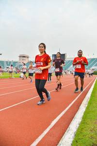 BIB: 2189, 958, 4956
                            <button type="button" onclick="openModal(5989805)" class="btn btn-primary btn-sm float-right btn-popup" data-toggle="modal" data-target=".modal-high-quality">
                        <i class="fas fa-shopping-cart"></i> Add to Cart
                    </button>
                                            <button type="button" onclick="isThisMe(5989805, true)" class="btn btn-success btn-sm float-right btn-popup btn-isme hidden" data-toggle="tooltip" data-placement="bottom" title="นี่คือรูปของคุณใช่ไหม คลิกที่นี่เพื่อเอาเข้าอัลบั้ม">
                        <i class="fas fa-plus"></i> Add to album
                    </button>
                    <button type="button" onclick="isThisMe(5989805, false)" class="btn btn-warning btn-sm float-right btn-popup btn-isnotme hidden">
                        <i class="fas fa-ban"></i> Remove from album
                    </button>