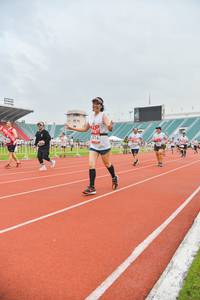 BIB: 916
                            <button type="button" onclick="openModal(5987474)" class="btn btn-primary btn-sm float-right btn-popup" data-toggle="modal" data-target=".modal-high-quality">
                        <i class="fas fa-shopping-cart"></i> Add to Cart
                    </button>
                                            <button type="button" onclick="isThisMe(5987474, true)" class="btn btn-success btn-sm float-right btn-popup btn-isme hidden" data-toggle="tooltip" data-placement="bottom" title="นี่คือรูปของคุณใช่ไหม คลิกที่นี่เพื่อเอาเข้าอัลบั้ม">
                        <i class="fas fa-plus"></i> Add to album
                    </button>
                    <button type="button" onclick="isThisMe(5987474, false)" class="btn btn-warning btn-sm float-right btn-popup btn-isnotme hidden">
                        <i class="fas fa-ban"></i> Remove from album
                    </button>