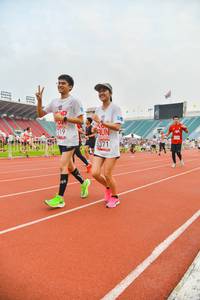 BIB: 1719, 5371
                            <button type="button" onclick="openModal(5990217)" class="btn btn-primary btn-sm float-right btn-popup" data-toggle="modal" data-target=".modal-high-quality">
                        <i class="fas fa-shopping-cart"></i> Add to Cart
                    </button>
                                            <button type="button" onclick="isThisMe(5990217, true)" class="btn btn-success btn-sm float-right btn-popup btn-isme hidden" data-toggle="tooltip" data-placement="bottom" title="นี่คือรูปของคุณใช่ไหม คลิกที่นี่เพื่อเอาเข้าอัลบั้ม">
                        <i class="fas fa-plus"></i> Add to album
                    </button>
                    <button type="button" onclick="isThisMe(5990217, false)" class="btn btn-warning btn-sm float-right btn-popup btn-isnotme hidden">
                        <i class="fas fa-ban"></i> Remove from album
                    </button>