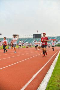 BIB: 102
                            <button type="button" onclick="openModal(5990582)" class="btn btn-primary btn-sm float-right btn-popup" data-toggle="modal" data-target=".modal-high-quality">
                        <i class="fas fa-shopping-cart"></i> Add to Cart
                    </button>
                                            <button type="button" onclick="isThisMe(5990582, true)" class="btn btn-success btn-sm float-right btn-popup btn-isme hidden" data-toggle="tooltip" data-placement="bottom" title="นี่คือรูปของคุณใช่ไหม คลิกที่นี่เพื่อเอาเข้าอัลบั้ม">
                        <i class="fas fa-plus"></i> Add to album
                    </button>
                    <button type="button" onclick="isThisMe(5990582, false)" class="btn btn-warning btn-sm float-right btn-popup btn-isnotme hidden">
                        <i class="fas fa-ban"></i> Remove from album
                    </button>