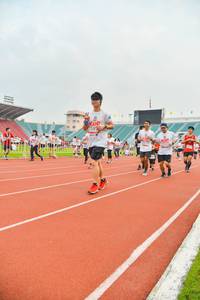 BIB: 258
                            <button type="button" onclick="openModal(5989196)" class="btn btn-primary btn-sm float-right btn-popup" data-toggle="modal" data-target=".modal-high-quality">
                        <i class="fas fa-shopping-cart"></i> Add to Cart
                    </button>
                                            <button type="button" onclick="isThisMe(5989196, true)" class="btn btn-success btn-sm float-right btn-popup btn-isme hidden" data-toggle="tooltip" data-placement="bottom" title="นี่คือรูปของคุณใช่ไหม คลิกที่นี่เพื่อเอาเข้าอัลบั้ม">
                        <i class="fas fa-plus"></i> Add to album
                    </button>
                    <button type="button" onclick="isThisMe(5989196, false)" class="btn btn-warning btn-sm float-right btn-popup btn-isnotme hidden">
                        <i class="fas fa-ban"></i> Remove from album
                    </button>