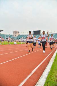 BIB: 452
                            <button type="button" onclick="openModal(5989857)" class="btn btn-primary btn-sm float-right btn-popup" data-toggle="modal" data-target=".modal-high-quality">
                        <i class="fas fa-shopping-cart"></i> Add to Cart
                    </button>
                                            <button type="button" onclick="isThisMe(5989857, true)" class="btn btn-success btn-sm float-right btn-popup btn-isme hidden" data-toggle="tooltip" data-placement="bottom" title="นี่คือรูปของคุณใช่ไหม คลิกที่นี่เพื่อเอาเข้าอัลบั้ม">
                        <i class="fas fa-plus"></i> Add to album
                    </button>
                    <button type="button" onclick="isThisMe(5989857, false)" class="btn btn-warning btn-sm float-right btn-popup btn-isnotme hidden">
                        <i class="fas fa-ban"></i> Remove from album
                    </button>