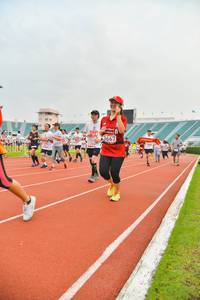 BIB: 3667, 2240
                            <button type="button" onclick="openModal(5988607)" class="btn btn-primary btn-sm float-right btn-popup" data-toggle="modal" data-target=".modal-high-quality">
                        <i class="fas fa-shopping-cart"></i> Add to Cart
                    </button>
                                            <button type="button" onclick="isThisMe(5988607, true)" class="btn btn-success btn-sm float-right btn-popup btn-isme hidden" data-toggle="tooltip" data-placement="bottom" title="นี่คือรูปของคุณใช่ไหม คลิกที่นี่เพื่อเอาเข้าอัลบั้ม">
                        <i class="fas fa-plus"></i> Add to album
                    </button>
                    <button type="button" onclick="isThisMe(5988607, false)" class="btn btn-warning btn-sm float-right btn-popup btn-isnotme hidden">
                        <i class="fas fa-ban"></i> Remove from album
                    </button>