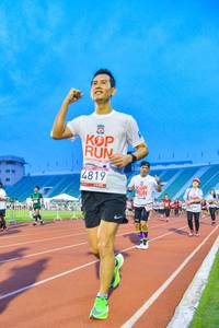 BIB: 4819
                            <button type="button" onclick="openModal(5983217)" class="btn btn-primary btn-sm float-right btn-popup" data-toggle="modal" data-target=".modal-high-quality">
                        <i class="fas fa-shopping-cart"></i> Add to Cart
                    </button>
                                            <button type="button" onclick="isThisMe(5983217, true)" class="btn btn-success btn-sm float-right btn-popup btn-isme hidden" data-toggle="tooltip" data-placement="bottom" title="นี่คือรูปของคุณใช่ไหม คลิกที่นี่เพื่อเอาเข้าอัลบั้ม">
                        <i class="fas fa-plus"></i> Add to album
                    </button>
                    <button type="button" onclick="isThisMe(5983217, false)" class="btn btn-warning btn-sm float-right btn-popup btn-isnotme hidden">
                        <i class="fas fa-ban"></i> Remove from album
                    </button>