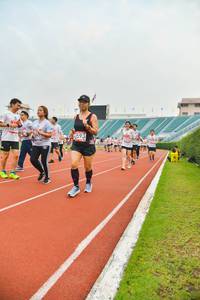 BIB: 1816, 593
                            <button type="button" onclick="openModal(5988962)" class="btn btn-primary btn-sm float-right btn-popup" data-toggle="modal" data-target=".modal-high-quality">
                        <i class="fas fa-shopping-cart"></i> Add to Cart
                    </button>
                                            <button type="button" onclick="isThisMe(5988962, true)" class="btn btn-success btn-sm float-right btn-popup btn-isme hidden" data-toggle="tooltip" data-placement="bottom" title="นี่คือรูปของคุณใช่ไหม คลิกที่นี่เพื่อเอาเข้าอัลบั้ม">
                        <i class="fas fa-plus"></i> Add to album
                    </button>
                    <button type="button" onclick="isThisMe(5988962, false)" class="btn btn-warning btn-sm float-right btn-popup btn-isnotme hidden">
                        <i class="fas fa-ban"></i> Remove from album
                    </button>