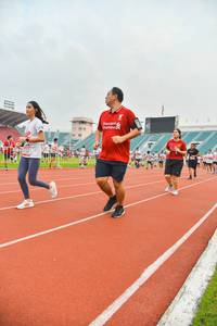 BIB: 732
                            <button type="button" onclick="openModal(5989106)" class="btn btn-primary btn-sm float-right btn-popup" data-toggle="modal" data-target=".modal-high-quality">
                        <i class="fas fa-shopping-cart"></i> Add to Cart
                    </button>
                                            <button type="button" onclick="isThisMe(5989106, true)" class="btn btn-success btn-sm float-right btn-popup btn-isme hidden" data-toggle="tooltip" data-placement="bottom" title="นี่คือรูปของคุณใช่ไหม คลิกที่นี่เพื่อเอาเข้าอัลบั้ม">
                        <i class="fas fa-plus"></i> Add to album
                    </button>
                    <button type="button" onclick="isThisMe(5989106, false)" class="btn btn-warning btn-sm float-right btn-popup btn-isnotme hidden">
                        <i class="fas fa-ban"></i> Remove from album
                    </button>