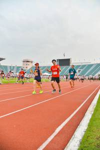 BIB: 564
                            <button type="button" onclick="openModal(5988289)" class="btn btn-primary btn-sm float-right btn-popup" data-toggle="modal" data-target=".modal-high-quality">
                        <i class="fas fa-shopping-cart"></i> Add to Cart
                    </button>
                                            <button type="button" onclick="isThisMe(5988289, true)" class="btn btn-success btn-sm float-right btn-popup btn-isme hidden" data-toggle="tooltip" data-placement="bottom" title="นี่คือรูปของคุณใช่ไหม คลิกที่นี่เพื่อเอาเข้าอัลบั้ม">
                        <i class="fas fa-plus"></i> Add to album
                    </button>
                    <button type="button" onclick="isThisMe(5988289, false)" class="btn btn-warning btn-sm float-right btn-popup btn-isnotme hidden">
                        <i class="fas fa-ban"></i> Remove from album
                    </button>