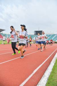 BIB: 7627, 929, 299
                            <button type="button" onclick="openModal(5986327)" class="btn btn-primary btn-sm float-right btn-popup" data-toggle="modal" data-target=".modal-high-quality">
                        <i class="fas fa-shopping-cart"></i> Add to Cart
                    </button>
                                            <button type="button" onclick="isThisMe(5986327, true)" class="btn btn-success btn-sm float-right btn-popup btn-isme hidden" data-toggle="tooltip" data-placement="bottom" title="นี่คือรูปของคุณใช่ไหม คลิกที่นี่เพื่อเอาเข้าอัลบั้ม">
                        <i class="fas fa-plus"></i> Add to album
                    </button>
                    <button type="button" onclick="isThisMe(5986327, false)" class="btn btn-warning btn-sm float-right btn-popup btn-isnotme hidden">
                        <i class="fas fa-ban"></i> Remove from album
                    </button>