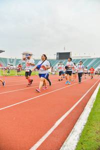 BIB: 520
                            <button type="button" onclick="openModal(5988557)" class="btn btn-primary btn-sm float-right btn-popup" data-toggle="modal" data-target=".modal-high-quality">
                        <i class="fas fa-shopping-cart"></i> Add to Cart
                    </button>
                                            <button type="button" onclick="isThisMe(5988557, true)" class="btn btn-success btn-sm float-right btn-popup btn-isme hidden" data-toggle="tooltip" data-placement="bottom" title="นี่คือรูปของคุณใช่ไหม คลิกที่นี่เพื่อเอาเข้าอัลบั้ม">
                        <i class="fas fa-plus"></i> Add to album
                    </button>
                    <button type="button" onclick="isThisMe(5988557, false)" class="btn btn-warning btn-sm float-right btn-popup btn-isnotme hidden">
                        <i class="fas fa-ban"></i> Remove from album
                    </button>