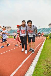 BIB: 8680, 868, 8681
                            <button type="button" onclick="openModal(5989878)" class="btn btn-primary btn-sm float-right btn-popup" data-toggle="modal" data-target=".modal-high-quality">
                        <i class="fas fa-shopping-cart"></i> Add to Cart
                    </button>
                                            <button type="button" onclick="isThisMe(5989878, true)" class="btn btn-success btn-sm float-right btn-popup btn-isme hidden" data-toggle="tooltip" data-placement="bottom" title="นี่คือรูปของคุณใช่ไหม คลิกที่นี่เพื่อเอาเข้าอัลบั้ม">
                        <i class="fas fa-plus"></i> Add to album
                    </button>
                    <button type="button" onclick="isThisMe(5989878, false)" class="btn btn-warning btn-sm float-right btn-popup btn-isnotme hidden">
                        <i class="fas fa-ban"></i> Remove from album
                    </button>