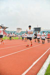 BIB: 
                            <button type="button" onclick="openModal(5989188)" class="btn btn-primary btn-sm float-right btn-popup" data-toggle="modal" data-target=".modal-high-quality">
                        <i class="fas fa-shopping-cart"></i> Add to Cart
                    </button>
                                            <button type="button" onclick="isThisMe(5989188, true)" class="btn btn-success btn-sm float-right btn-popup btn-isme hidden" data-toggle="tooltip" data-placement="bottom" title="นี่คือรูปของคุณใช่ไหม คลิกที่นี่เพื่อเอาเข้าอัลบั้ม">
                        <i class="fas fa-plus"></i> Add to album
                    </button>
                    <button type="button" onclick="isThisMe(5989188, false)" class="btn btn-warning btn-sm float-right btn-popup btn-isnotme hidden">
                        <i class="fas fa-ban"></i> Remove from album
                    </button>