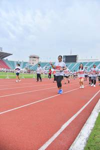 BIB: 6898
                            <button type="button" onclick="openModal(5985588)" class="btn btn-primary btn-sm float-right btn-popup" data-toggle="modal" data-target=".modal-high-quality">
                        <i class="fas fa-shopping-cart"></i> Add to Cart
                    </button>
                                            <button type="button" onclick="isThisMe(5985588, true)" class="btn btn-success btn-sm float-right btn-popup btn-isme hidden" data-toggle="tooltip" data-placement="bottom" title="นี่คือรูปของคุณใช่ไหม คลิกที่นี่เพื่อเอาเข้าอัลบั้ม">
                        <i class="fas fa-plus"></i> Add to album
                    </button>
                    <button type="button" onclick="isThisMe(5985588, false)" class="btn btn-warning btn-sm float-right btn-popup btn-isnotme hidden">
                        <i class="fas fa-ban"></i> Remove from album
                    </button>