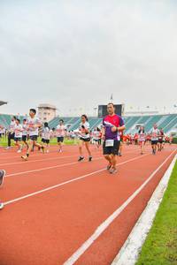 BIB: 907
                            <button type="button" onclick="openModal(5988374)" class="btn btn-primary btn-sm float-right btn-popup" data-toggle="modal" data-target=".modal-high-quality">
                        <i class="fas fa-shopping-cart"></i> Add to Cart
                    </button>
                                            <button type="button" onclick="isThisMe(5988374, true)" class="btn btn-success btn-sm float-right btn-popup btn-isme hidden" data-toggle="tooltip" data-placement="bottom" title="นี่คือรูปของคุณใช่ไหม คลิกที่นี่เพื่อเอาเข้าอัลบั้ม">
                        <i class="fas fa-plus"></i> Add to album
                    </button>
                    <button type="button" onclick="isThisMe(5988374, false)" class="btn btn-warning btn-sm float-right btn-popup btn-isnotme hidden">
                        <i class="fas fa-ban"></i> Remove from album
                    </button>