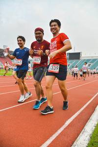 BIB: 1807, 1341, 1339
                            <button type="button" onclick="openModal(5989994)" class="btn btn-primary btn-sm float-right btn-popup" data-toggle="modal" data-target=".modal-high-quality">
                        <i class="fas fa-shopping-cart"></i> Add to Cart
                    </button>
                                            <button type="button" onclick="isThisMe(5989994, true)" class="btn btn-success btn-sm float-right btn-popup btn-isme hidden" data-toggle="tooltip" data-placement="bottom" title="นี่คือรูปของคุณใช่ไหม คลิกที่นี่เพื่อเอาเข้าอัลบั้ม">
                        <i class="fas fa-plus"></i> Add to album
                    </button>
                    <button type="button" onclick="isThisMe(5989994, false)" class="btn btn-warning btn-sm float-right btn-popup btn-isnotme hidden">
                        <i class="fas fa-ban"></i> Remove from album
                    </button>