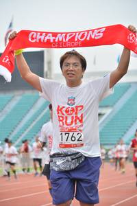 BIB: 1762, 2019
                            <button type="button" onclick="openModal(5990948)" class="btn btn-primary btn-sm float-right btn-popup" data-toggle="modal" data-target=".modal-high-quality">
                        <i class="fas fa-shopping-cart"></i> Add to Cart
                    </button>
                                            <button type="button" onclick="isThisMe(5990948, true)" class="btn btn-success btn-sm float-right btn-popup btn-isme hidden" data-toggle="tooltip" data-placement="bottom" title="นี่คือรูปของคุณใช่ไหม คลิกที่นี่เพื่อเอาเข้าอัลบั้ม">
                        <i class="fas fa-plus"></i> Add to album
                    </button>
                    <button type="button" onclick="isThisMe(5990948, false)" class="btn btn-warning btn-sm float-right btn-popup btn-isnotme hidden">
                        <i class="fas fa-ban"></i> Remove from album
                    </button>