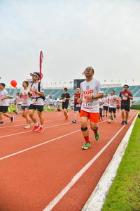 BIB: 4188, 84188
                            <button type="button" onclick="openModal(5990396)" class="btn btn-primary btn-sm float-right btn-popup" data-toggle="modal" data-target=".modal-high-quality">
                        <i class="fas fa-shopping-cart"></i> Add to Cart
                    </button>
                                            <button type="button" onclick="isThisMe(5990396, true)" class="btn btn-success btn-sm float-right btn-popup btn-isme hidden" data-toggle="tooltip" data-placement="bottom" title="นี่คือรูปของคุณใช่ไหม คลิกที่นี่เพื่อเอาเข้าอัลบั้ม">
                        <i class="fas fa-plus"></i> Add to album
                    </button>
                    <button type="button" onclick="isThisMe(5990396, false)" class="btn btn-warning btn-sm float-right btn-popup btn-isnotme hidden">
                        <i class="fas fa-ban"></i> Remove from album
                    </button>