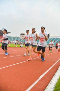 BIB: 1845, 184, 1844
                            <button type="button" onclick="openModal(5990182)" class="btn btn-primary btn-sm float-right btn-popup" data-toggle="modal" data-target=".modal-high-quality">
                        <i class="fas fa-shopping-cart"></i> Add to Cart
                    </button>
                                            <button type="button" onclick="isThisMe(5990182, true)" class="btn btn-success btn-sm float-right btn-popup btn-isme hidden" data-toggle="tooltip" data-placement="bottom" title="นี่คือรูปของคุณใช่ไหม คลิกที่นี่เพื่อเอาเข้าอัลบั้ม">
                        <i class="fas fa-plus"></i> Add to album
                    </button>
                    <button type="button" onclick="isThisMe(5990182, false)" class="btn btn-warning btn-sm float-right btn-popup btn-isnotme hidden">
                        <i class="fas fa-ban"></i> Remove from album
                    </button>